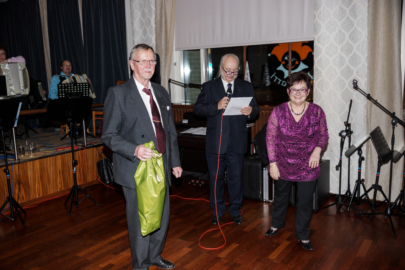 dsc09886-1.jpg
